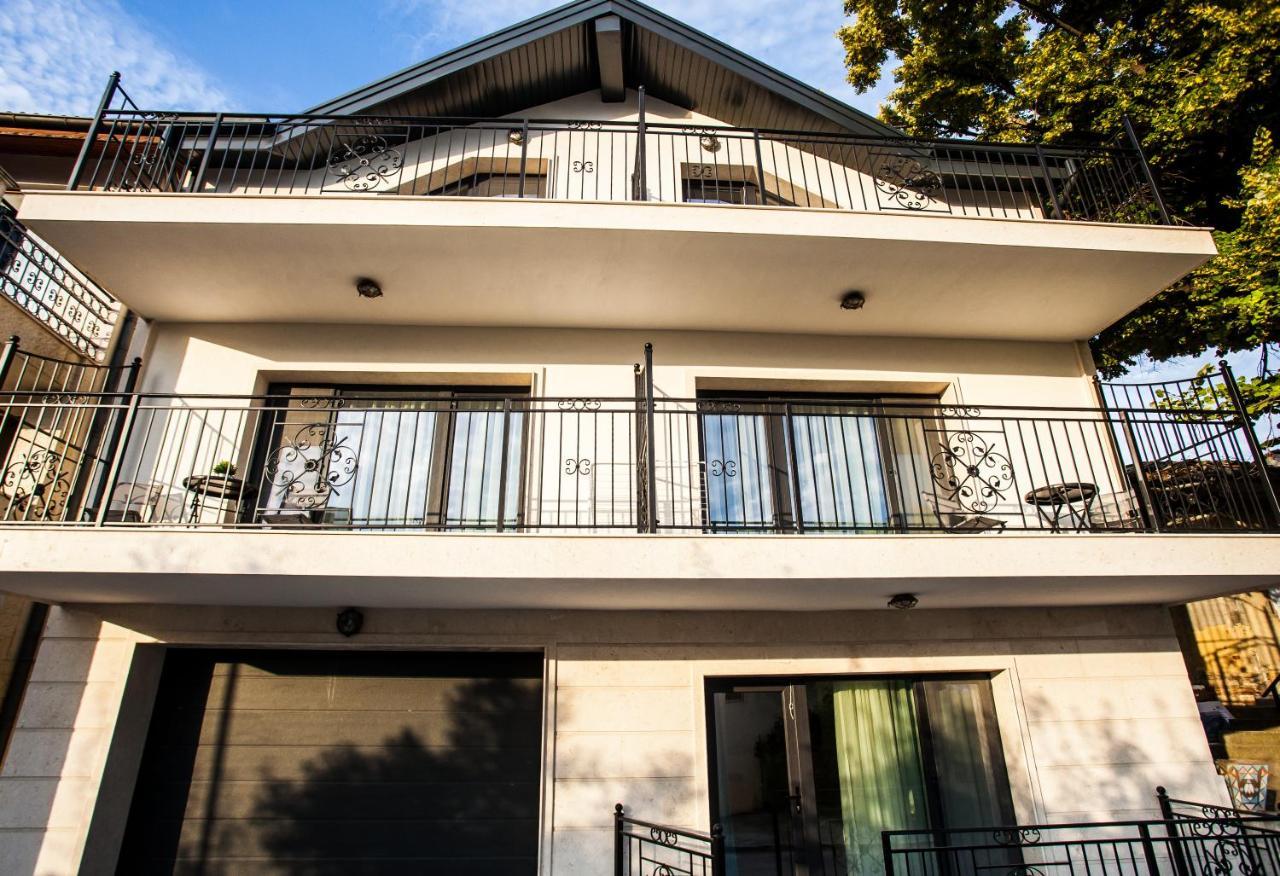 Вила Чайка, Villa Chaika 巴尔奇克 外观 照片